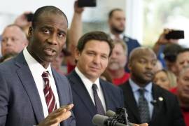 Este estado se convertiría en el primer estado de Estados Unidos en levantar la imposición de vacunar a los niños, de acuerdo al anuncio del cirujano general de Florida, Joseph Ladapo, y el gobernador republicano del Estado sureño, Ron DeSantis. FOTO: