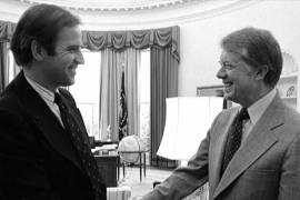 El entonces presidente de Estados Unidos Jimmy Carter con Joe Biden en la Casa Blanca.