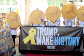 Los críticos, sin embargo, señalan acciones como el bombardeo de instalaciones nucleares iraníes en junio , las reflexiones sobre arrebatarle Groenlandia a Dinamarca y el cambio de nombre del Departamento de Defensa al Departamento de Guerra como razones por las que no debería haber sido considerado para el codiciado premio.