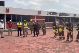 Corporaciones municipales y brigadas internas participaron en el ejercicio para evaluar tiempos de respuesta y coordinación ante emergencias.