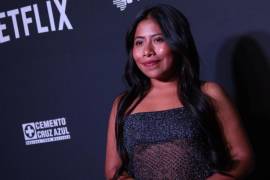 &quot;La suerte de las feas&quot;, bromea Laura Zapata sobre Yalitza