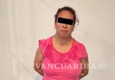 $!La mujer fue identificada como María del Rosario, de 37 años, quien es madre de la menor afectada.