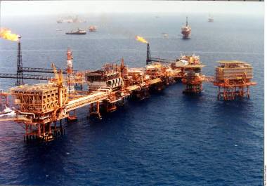 A pesar de los 6,500 millones de dólares que la IP podría invertir bajo el esquema actual, esta cifra es insuficiente para frenar la tendencia negativa en la extracción de crudo.