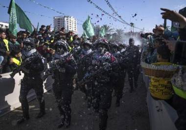 Tal fue el caso del ex comandante de Hamás Mahmoud Ishtiwi, quien fue ejecutado en 2016 tras ser acusado de mantener relaciones sexuales con homosexuales.