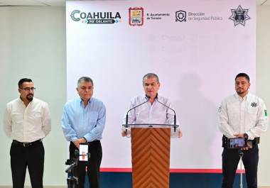 Miguel Ángel Riquelme Solís informó que se fortalecerá la vigilancia y el cumplimiento de los reglamentos en bares y centros nocturnos de Torreón.