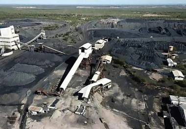 Vista exterior de la mina Pasta de Conchos, ubicada en la Región Carbonífera de Coahuila, donde autoridades federales mantienen labores coordinadas de rescate a casi 20 años del accidente ocurrido el 19 de febrero de 2006.