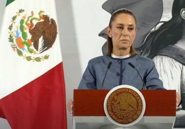 Aureoles Conejo es buscado por fraude, corrupción y enriquecimiento ilícito durante su gestión en Michoacán.