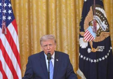 Cabe destacar que Trump no incluyó ninguna amenaza de ataques adicionales contra Irán en sus declaraciones, algo poco común.