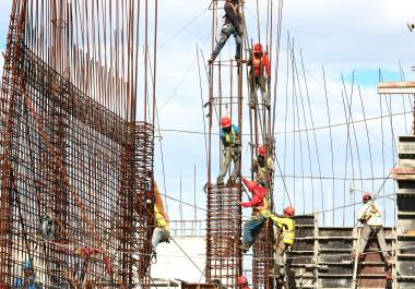 Industria de la construcción en Saltillo baja 25% en 3 años... e impulsa al mercado inmobiliario