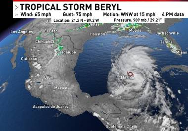 Actualmente, Beryl se encuentra a 1,045 kilómetros al este-sureste de Brownsville (Texas), en la frontera con México