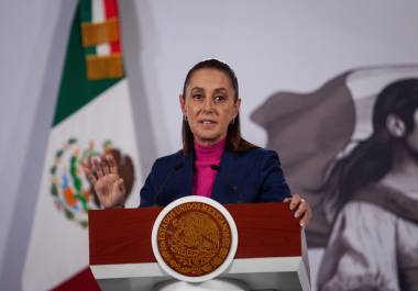 La presidenta Claudia Sheinbaum señaló que la postura de Ciro Gómez Leyva sobre la operación de Estados Unidos en Venezuela es “antipatriota” y advirtió que normalizar este tipo de intervenciones abre la puerta a acciones similares en México