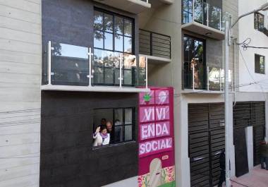 El Gobierno de la Ciudad de México impulsa el modelo de vivienda conjunta o coproducción de vivienda para facilitar el acceso a departamentos con precios más accesibles.