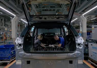 Volkswagen recortará la mitad de sus modelos ante la caída de las ventas