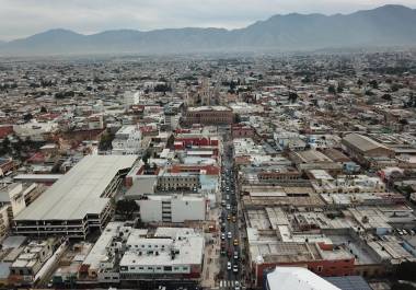 El recorrido iniciará en la Plaza Nueva Tlaxcala a las 19:00 horas, avanzando por la calle Juárez con la participación de tunas universitarias que ambientarán el trayecto.