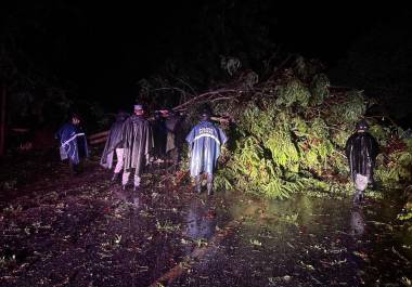 El Servicio Meteorológico Nacional (SMN) alertó sobre la posibilidad de marejadas ciclónicas y oleajes de entre cinco y siete metros en la región