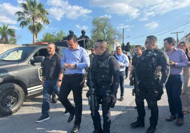 El fiscal general de Coahuila, Federico Fernández, encabezó un megaoperativo de seguridad en Monclova, en el que participaron más de 150 elementos de corporaciones municipales, estatales y federales.