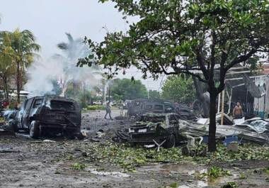 Encuentran dispositivo a distancia causante del carro bomba de Michoacán