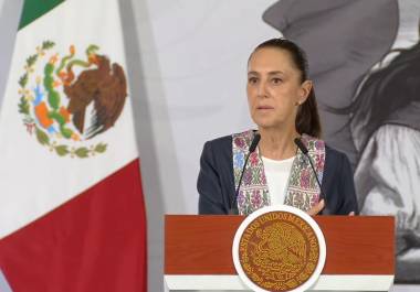 Asimismo, destacó que fueron entregados 80 kilogramos de equipamiento destinado a fortalecer las labores de la Cruz Roja, además de 13.1 millones de medicamentos e insumos médicos.