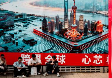 A mediados de la segunda mitad de 2025, el Senado mexicano aprobó cambios legislativos que contemplan aranceles de entre el 5 % y el 50 % a unos 1,463 productos.