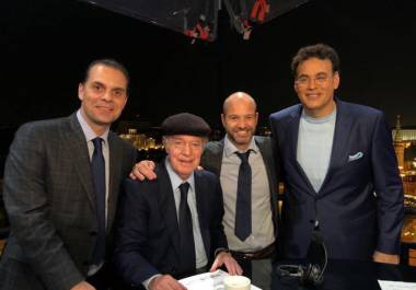 Christian Martinoli y Luis García, excompañeros de Faitelson, tuvieron su exitosa transmisión en vivo, comentando el partido de México ante Dominicana.