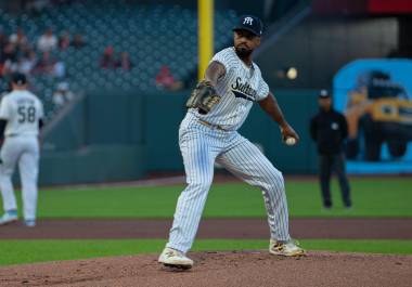 Los Giants de San Francisco derrotaron 10-2 a los Sultanes de Monterrey en el primero de dos juegos de exhibición en el Oracle Park.