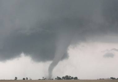 Coahuila, Nuevo León, Querétaro, San Luis Potosí, Guanajuato. Hidalgo, Tlaxcala y Puebla entraron en alerta por tornado, de acuerdo con el Servicio Meteorológico Nacional, de la Comisión Nacional del Agua.