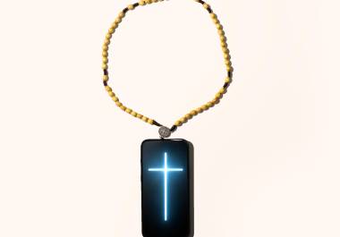 Un teléfono inteligente transformado en objeto de devoción mediante una cruz luminiscente y un rosario, simbolizando la nueva “religión” tecnológica.