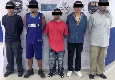 Los detenidos fueron trasladados y puestos a disposición del Ministerio Público, autoridad encargada de integrar la carpeta de investigación y determinar su situación jurídica conforme avance el proceso legal.