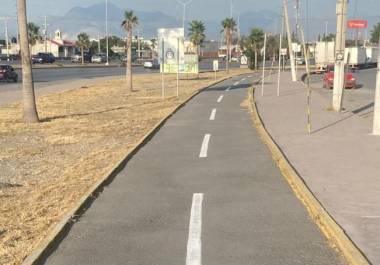 Luego de permanecer varios años en el olvido, la Ciclovía del norponiente de la ciudad luce totalmente rehabilitada.