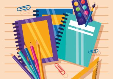 Imprimir las etiquetas en papel adhesivo facilita el proceso de forrado de libros y cuadernos previo al regreso a clases.