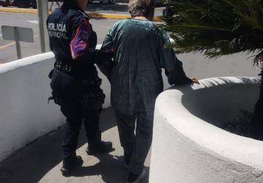 La mujer, de 85 años, fue rescatada por elementos de la Policía de Guadalupe tras haber escapado de un asilo