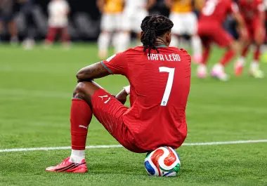 Rafael Leão utilizó el histórico número 7 de Portugal ante Dinamarca, en pleno misterio sobre la continuidad de Cristiano Ronaldo con la Seleção.