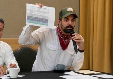 El candidato de Morena al Distrito 9, Antonio Attolini, aseguró que existen contratos duplicados y trabajos de mantenimiento no realizados en pozos y cárcamos operados por SIMAS Torreón.