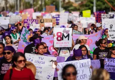 El próximo 8 de marzo, las calles de todo el mundo también deben ser tomadas en solidaridad por la ola violeta para exigir se detenga el avance de la derecha y el fascismo.