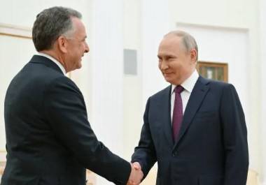 El enviado presidencial especial Steve Witkoff no ha podido lograr que el presidente ruso Vladimir Putin ofrezca concesiones para poner fin a su guerra de tres años contra Ucrania.