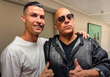 Sorpresa. El actor compartió una foto en Instagram junto al jugador portugués.