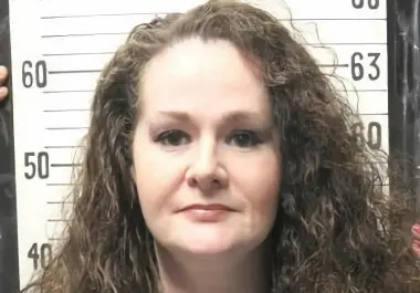 Christa Pike, la mujer que llevaba casi tres décadas en el corredor de la muerte en Tennessee, Estados Unidos, sobrevivió este miércoles a las dos dosis de pentobarbital administradas durante su ejecución.
