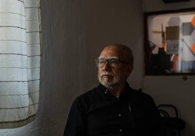 Élfego Riveros, un reportero de Teocelo, México, cuyo sketch satírico para una emisora de radio comunitaria provocó que cinco periodistas fueran declarados culpables de violencia política de género.