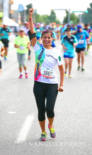 $!21K: &quot;La Gran Carrera de México&quot; une a 8mil corredores (FOTOS)