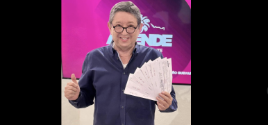 El alcalde de Allende, Ricardo Alfonso Treviño, acudió a la Tesorería Municipal para realizar el pago de su impuesto predial y exhortar a la ciudadanía a cumplir con esta obligación.