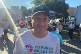 Enrique Martínez y Morales participó en la carrera “Yo por la Inclusión” 2026, donde se abordaron acciones para facilitar la participación de personas con discapacidad.