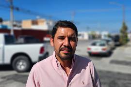 El director de Obras Públicas, Antonio Nerio, atribuyó el aumento de baches a la combinación del desgaste histórico del pavimento y las lluvias registradas en los últimos meses.