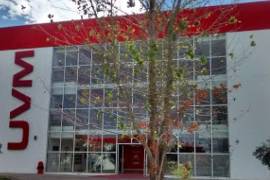 Suscriben convenio UVM y la Canaco