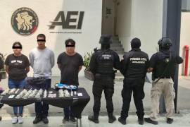 Los sospechosos detenidos en Pesquería fueron identificados como: Eustacio “N”, de 24 años; Alex “N”, de 38 años y Yajaira “N”, de 21 años.