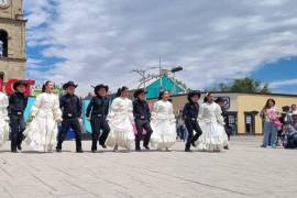 Estudiantes de Múzquiz recibirán un reconocimiento en el Teatro de la Ciudad por haber puesto en alto el nombre de su municipio.