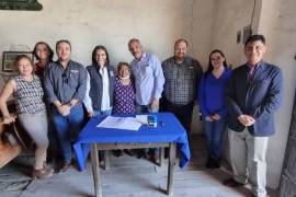 Autoridades de la UAdeC, el Ayuntamiento de Ramos Arizpe y el INAH estuvieron presentes en la firma de la bitácora.