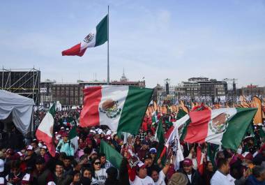 La participación del magisterio, una de las fuerzas de movilización más numerosas en el país, se dio en un contexto de respaldo político al nuevo gobierno federal.