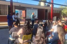 Se realizó una reunión con 120 padres de familia de la Escuela Primaria Federico Berrueto Ramón
