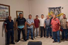 Representantes del nuevo Frente Unido durante su primera reunión regional en Monclova.