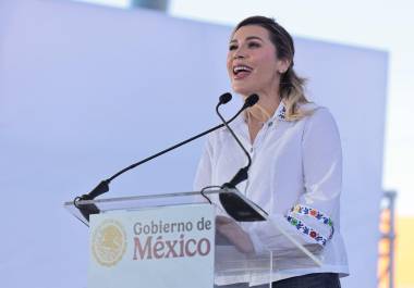 La nueva entrega de Héctor de Mauleón incluye un audio y conversaciones de WhatsApp que mencionan a un presunto exagente del FBI como asesor de Marina del Pilar.